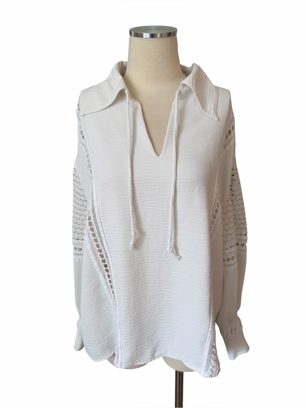 Brochu Walker Kaia Blouse Oversized White Eyelet Lace Inset Long-Sleeve Top Sz M - Picture 7 of 13